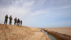 تونس تعلن عن إغلاق حدودها بالكامل مع ليبيا