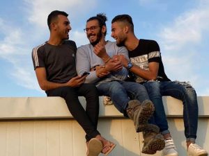 “ويجز” يهدي “كباتن الزعتري” أغنية قريبا
