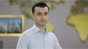 وسط تنديد … تركيا تبدأ إجراءات ترحيل قسري لصحفي سوري بسبب ” فيديو”