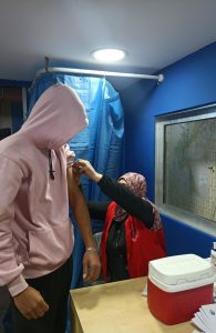 التطعيم ضد فيروس كورونا: متاح داخل محطات المترو بالبطاقة فقط دون الحاجة إلى تسجيل مسبق