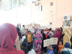 معبر أرقين .. أزمة ما بعد قرار الحكومة المصرية بإيقاف عبور حملة الوثائق الاضطرارية وجوازات السفر الممددة
